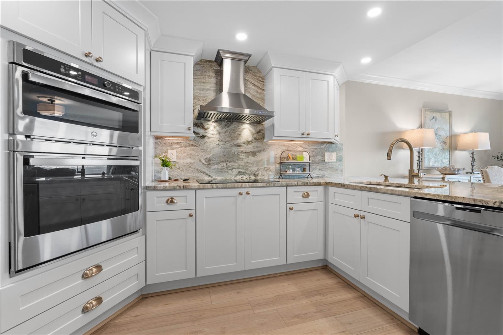 Image 38 of 75 For 1 Colony Point Drive 7c