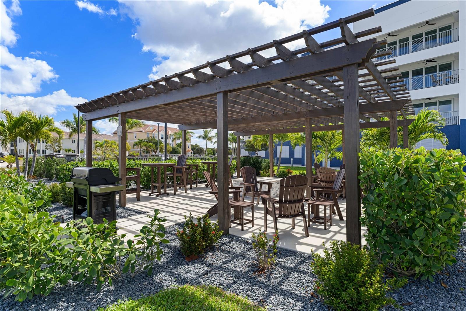 Image 15 of 70 For 1425 Park Beach Circle 132