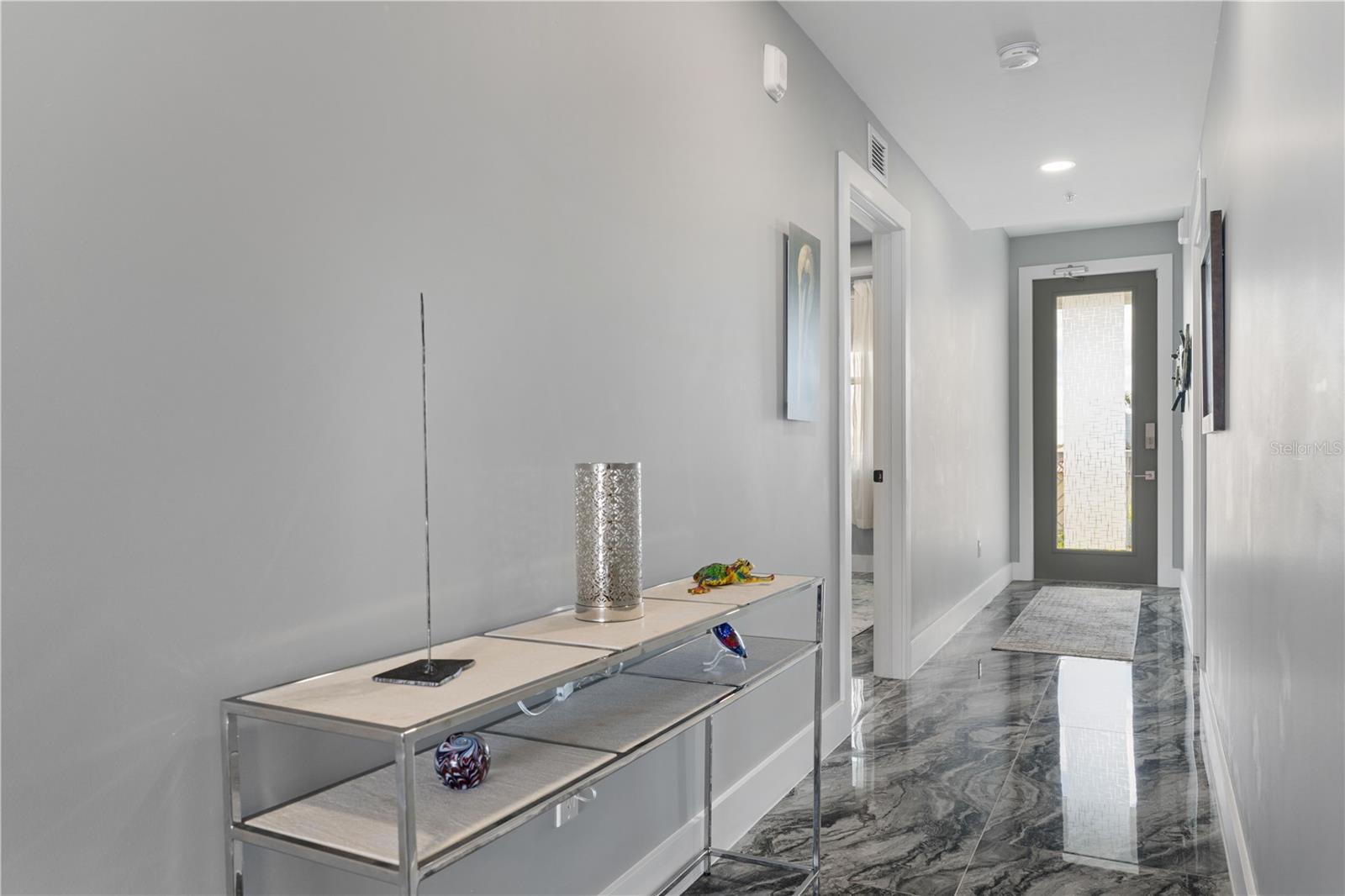 Image 25 of 70 For 1425 Park Beach Circle 132