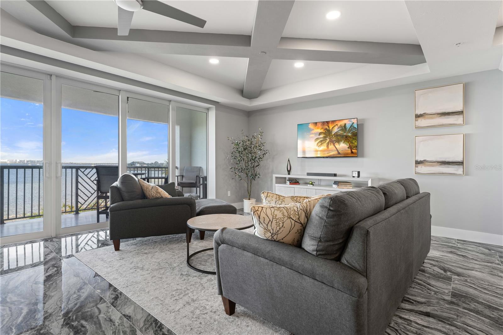 Image 27 of 70 For 1425 Park Beach Circle 132