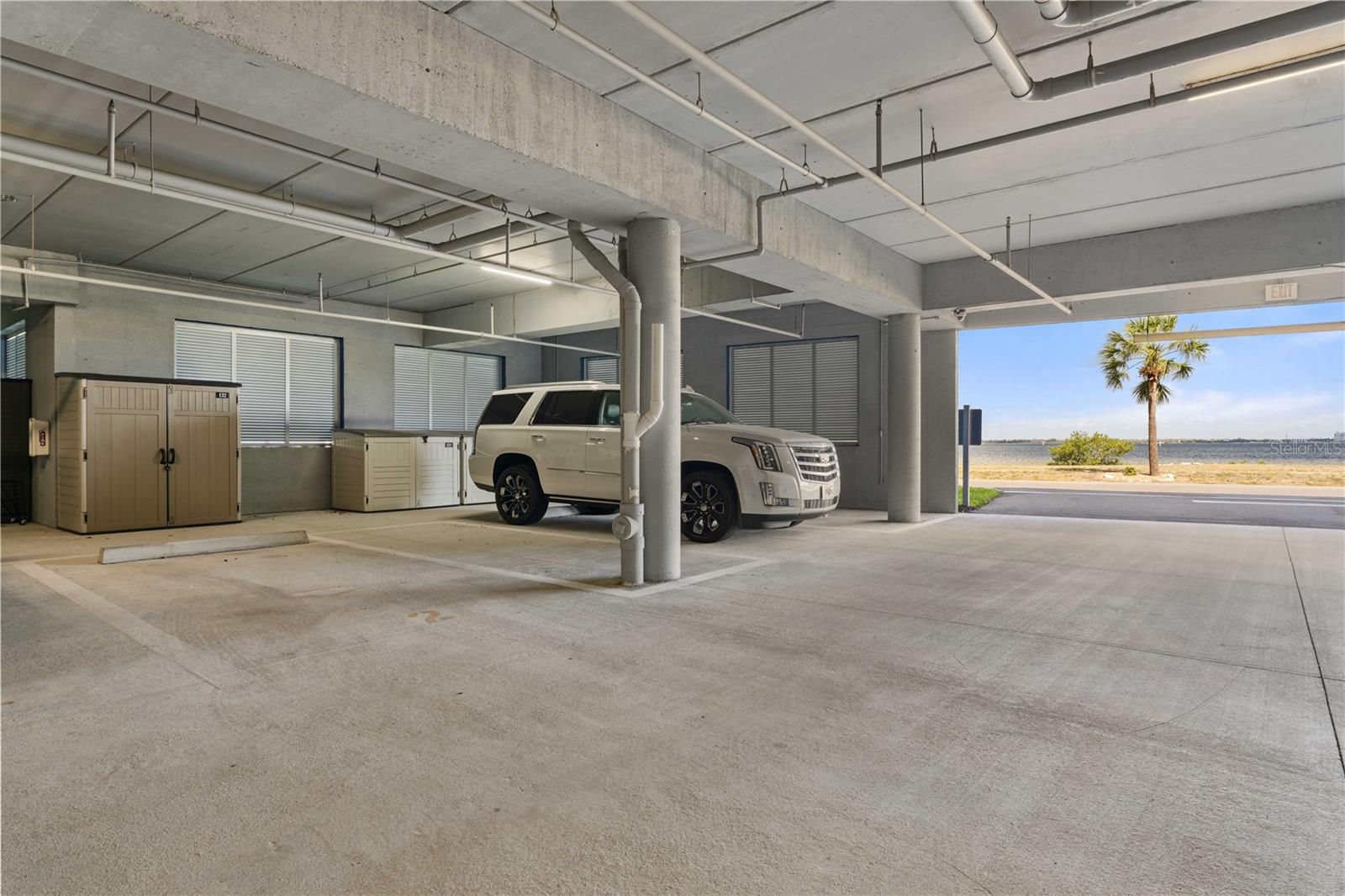 Image 61 of 70 For 1425 Park Beach Circle 132