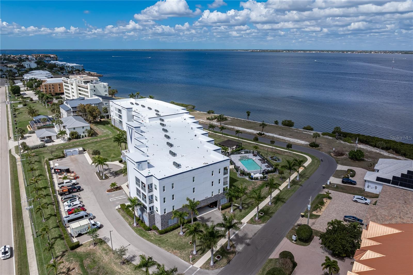 Image 68 of 70 For 1425 Park Beach Circle 132