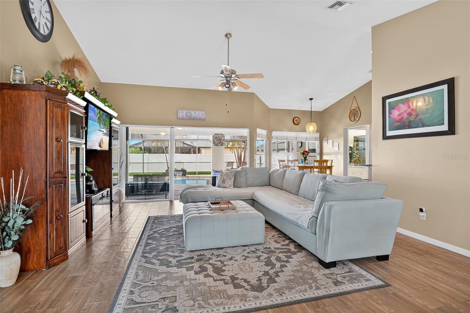 Image 5 of 58 For 412 13th Avenue