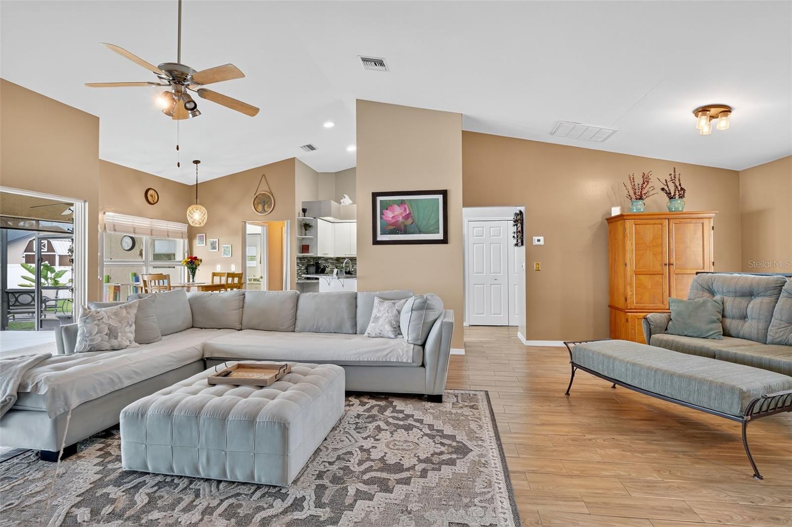 Image 9 of 58 For 412 13th Avenue