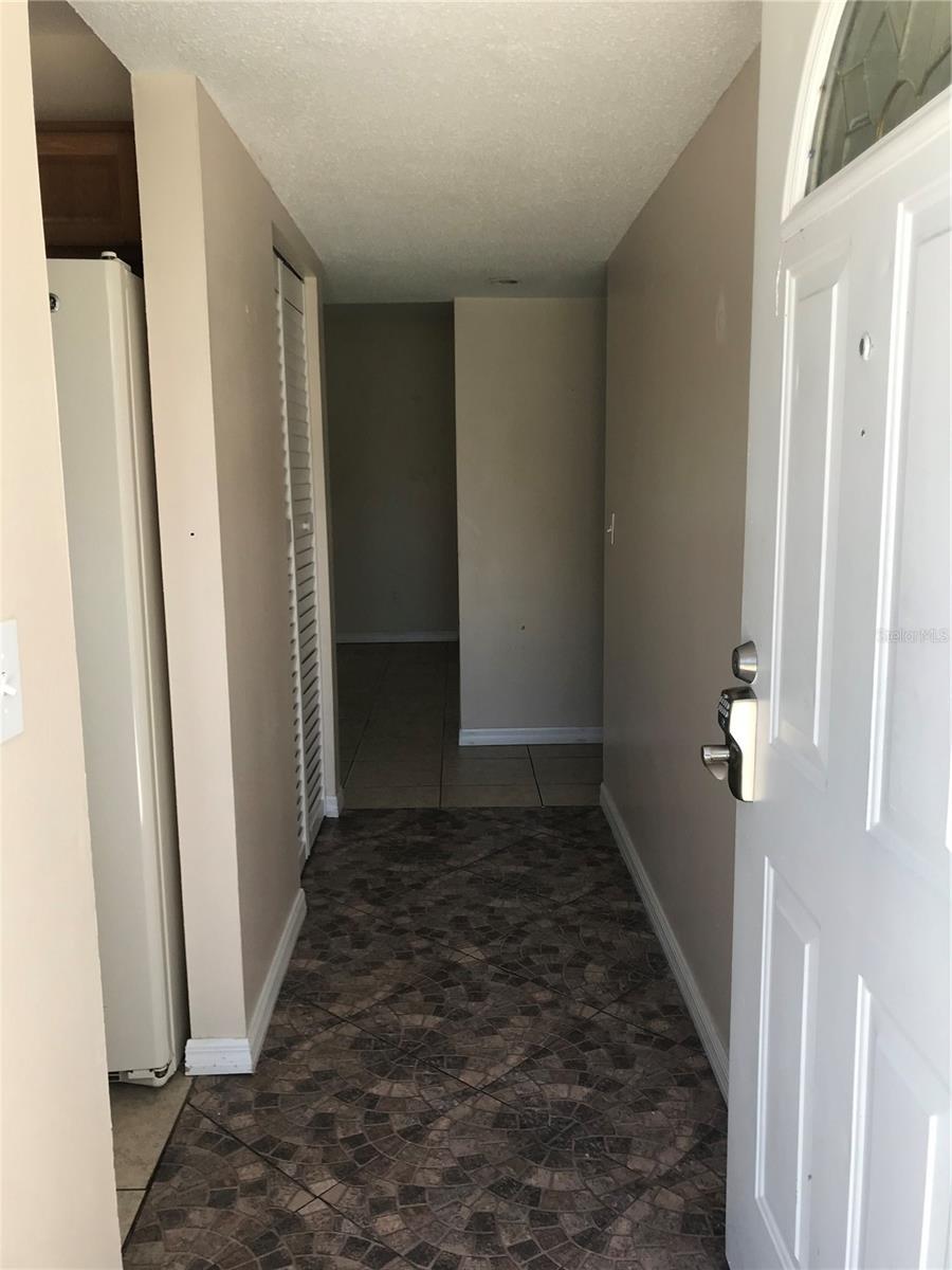 Image 10 of 13 For 2511 Conway Boulevard