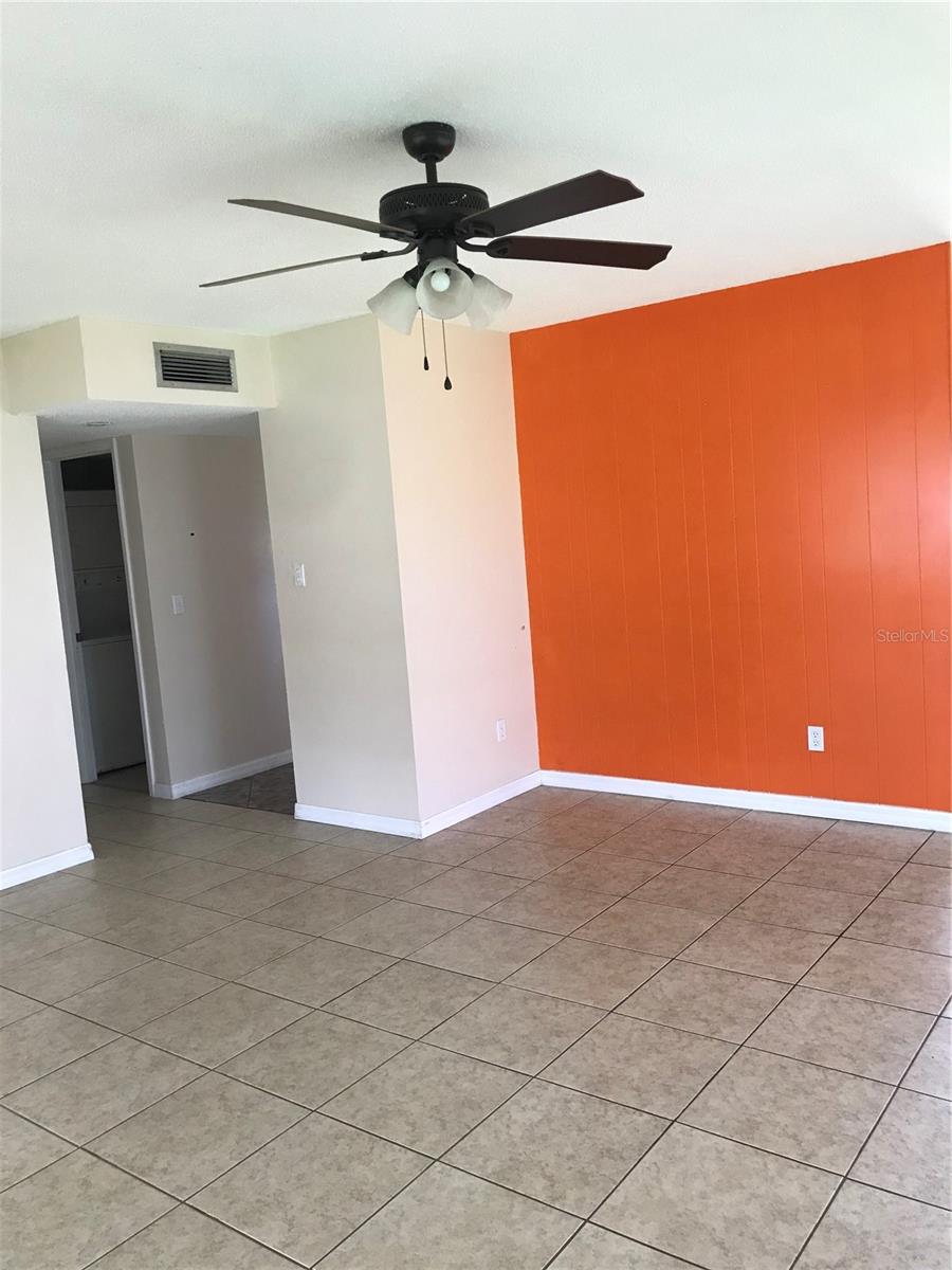 Image 12 of 13 For 2511 Conway Boulevard