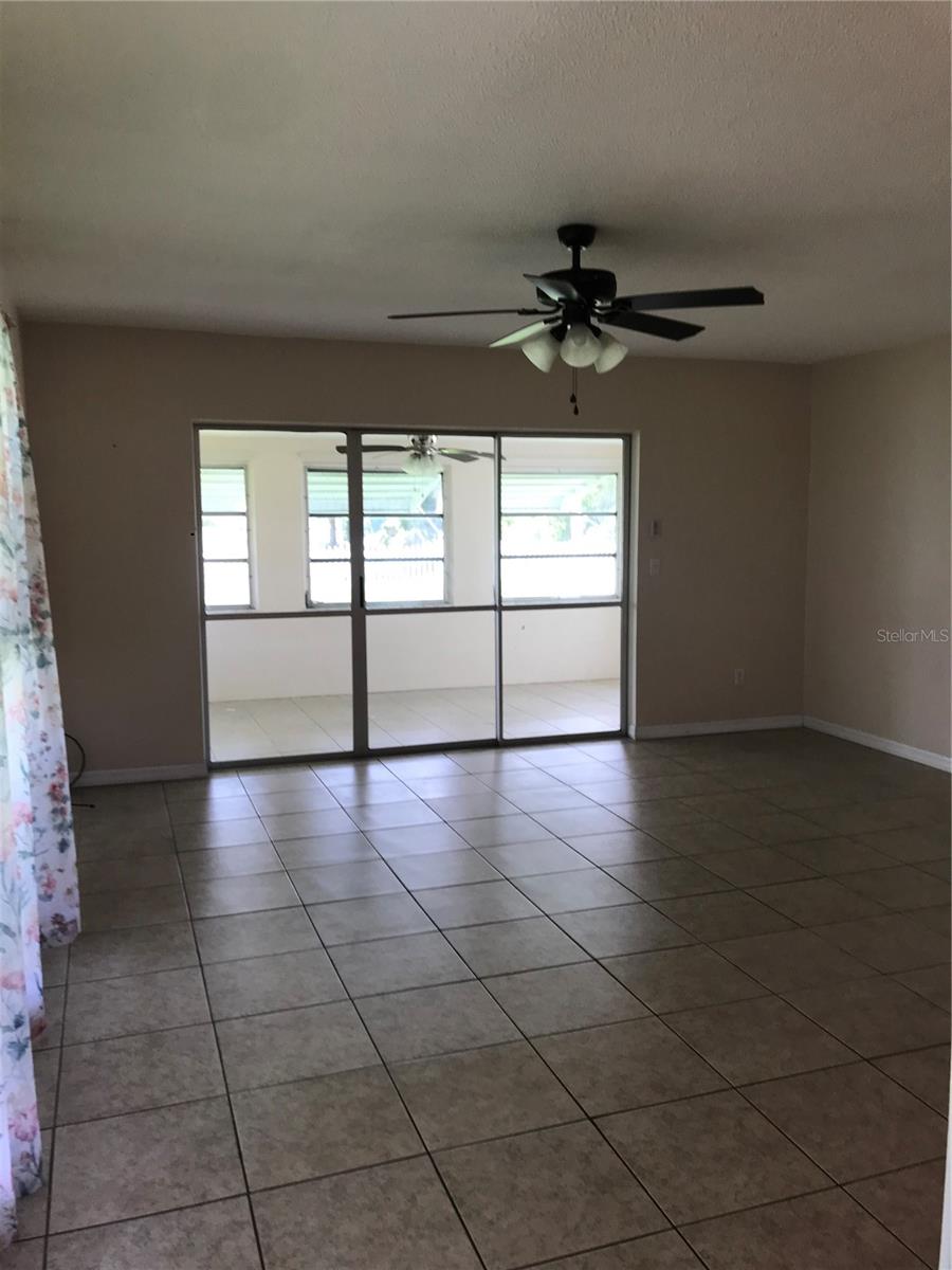 Image 13 of 13 For 2511 Conway Boulevard