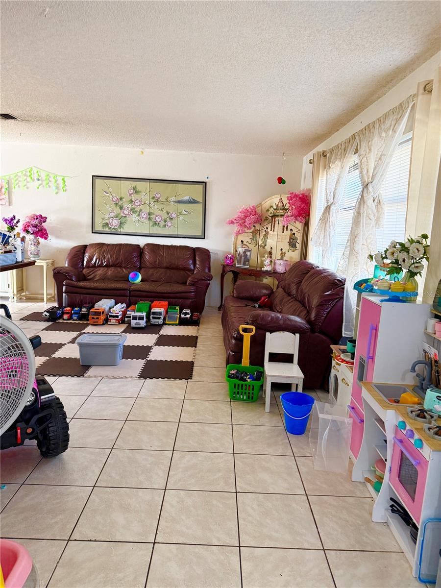 Image 6 of 10 For 783 Spring Lake Boulevard Nw