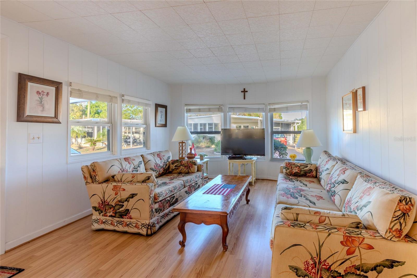 Image 9 of 35 For 2100 Kings Highway 539