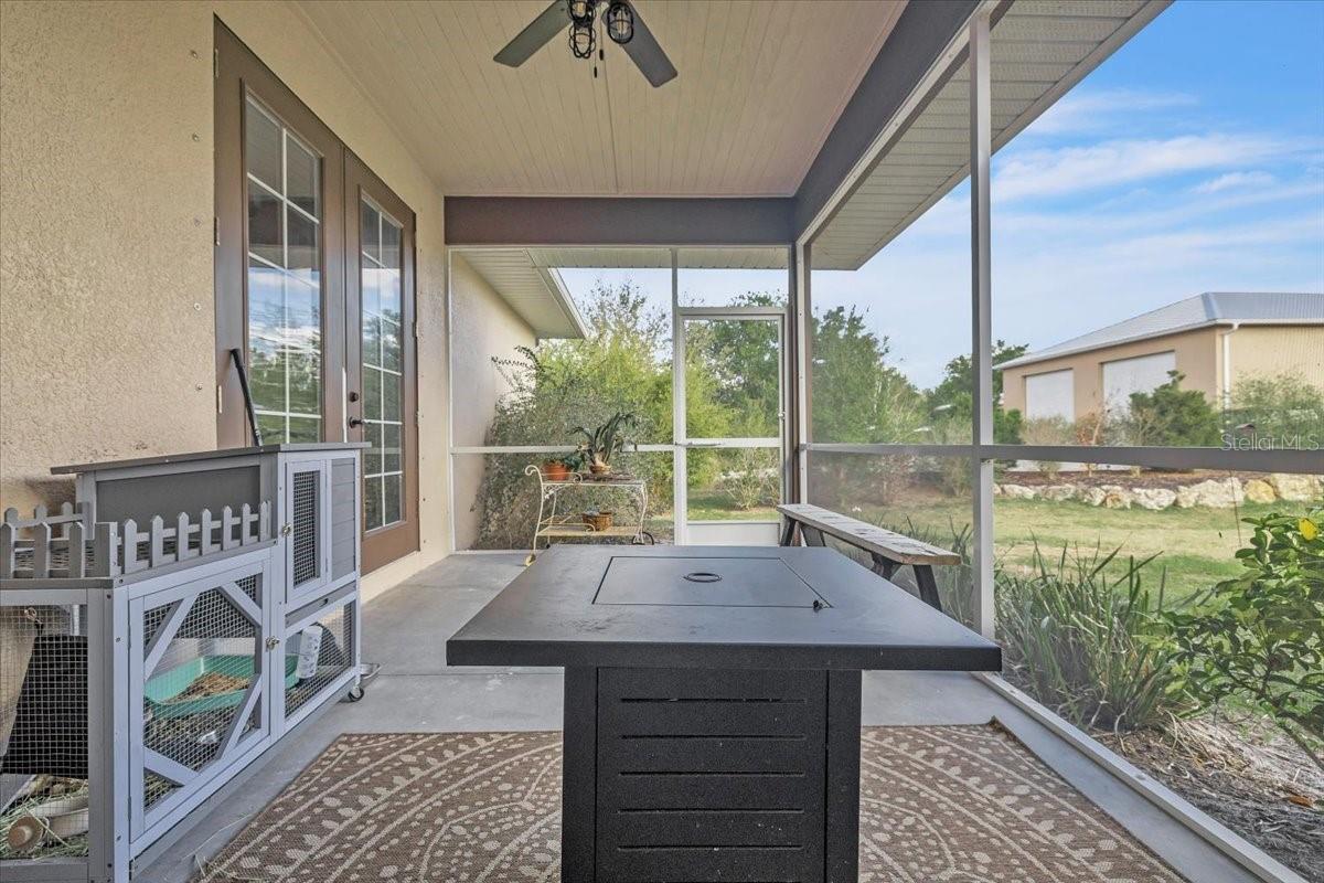 Image 28 of 45 For 8429 Riverview Oaks Terrace