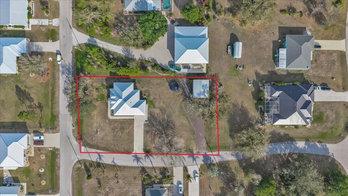 Image 32 of 45 For 8429 Riverview Oaks Terrace