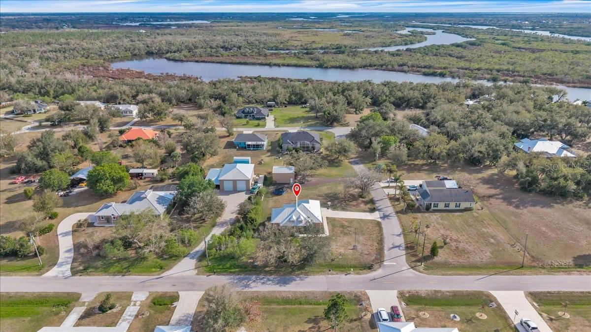 Image 34 of 45 For 8429 Riverview Oaks Terrace