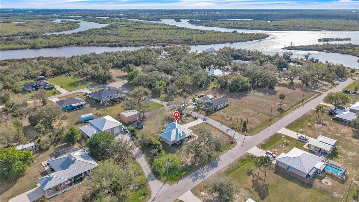 Image 35 of 45 For 8429 Riverview Oaks Terrace