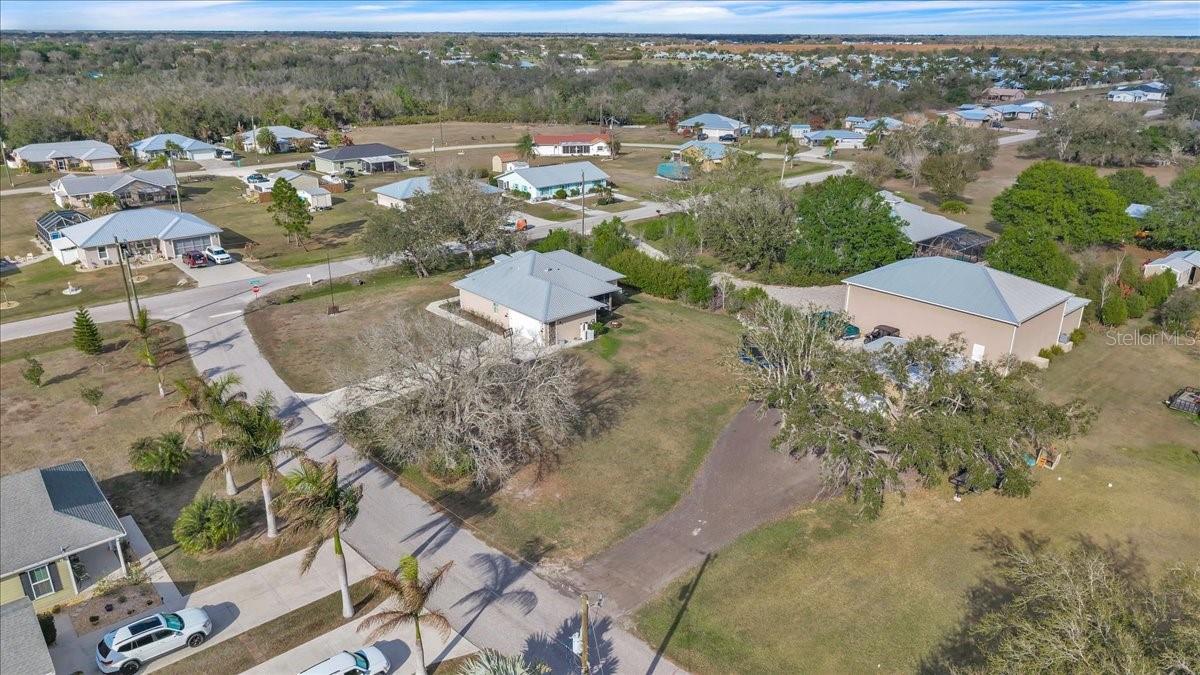 Image 42 of 45 For 8429 Riverview Oaks Terrace