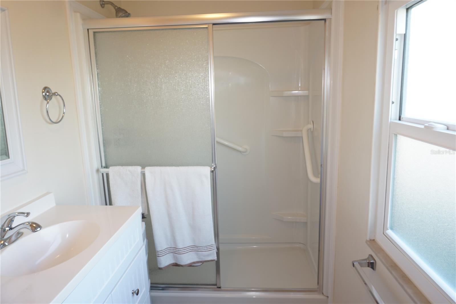 Image 23 of 64 For 145 Rarotonga Road