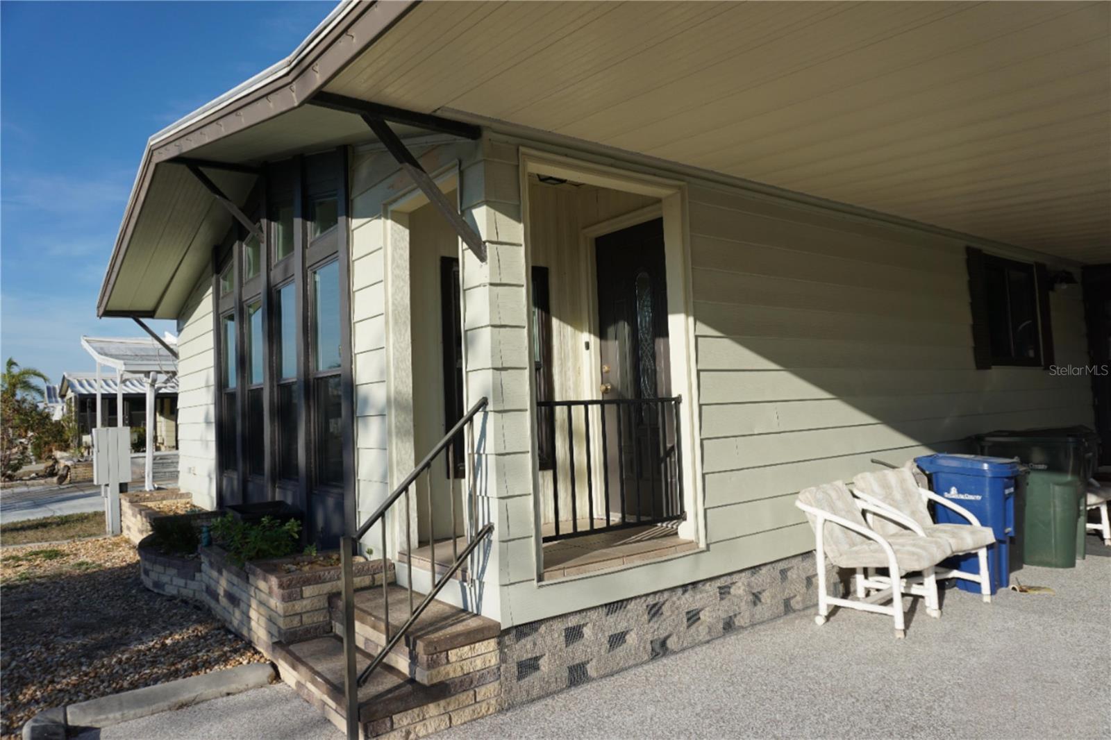 Image 6 of 64 For 145 Rarotonga Road