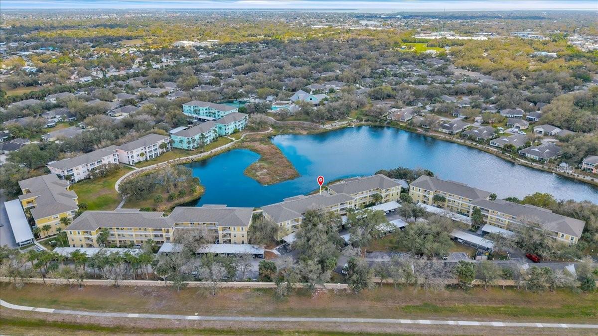 Image 31 of 48 For 19335 Water Oak Drive 204