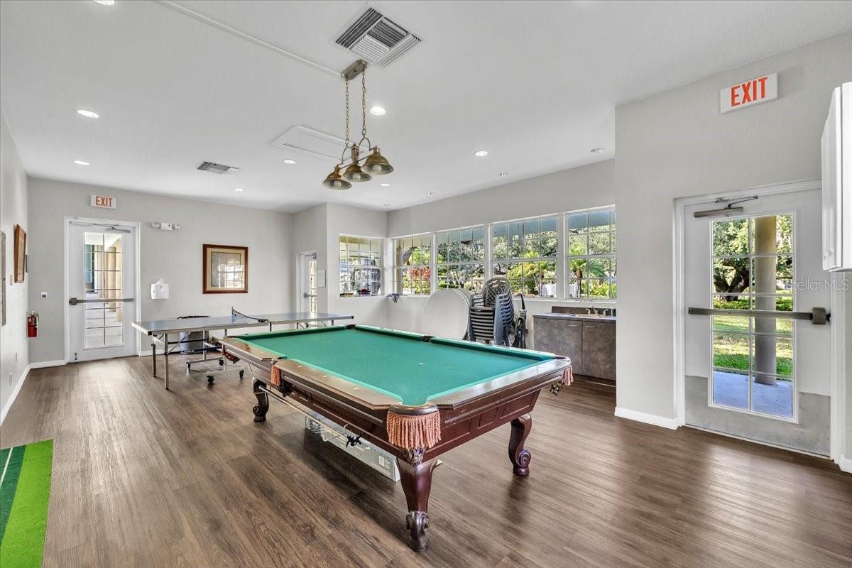 Image 43 of 48 For 19335 Water Oak Drive 204