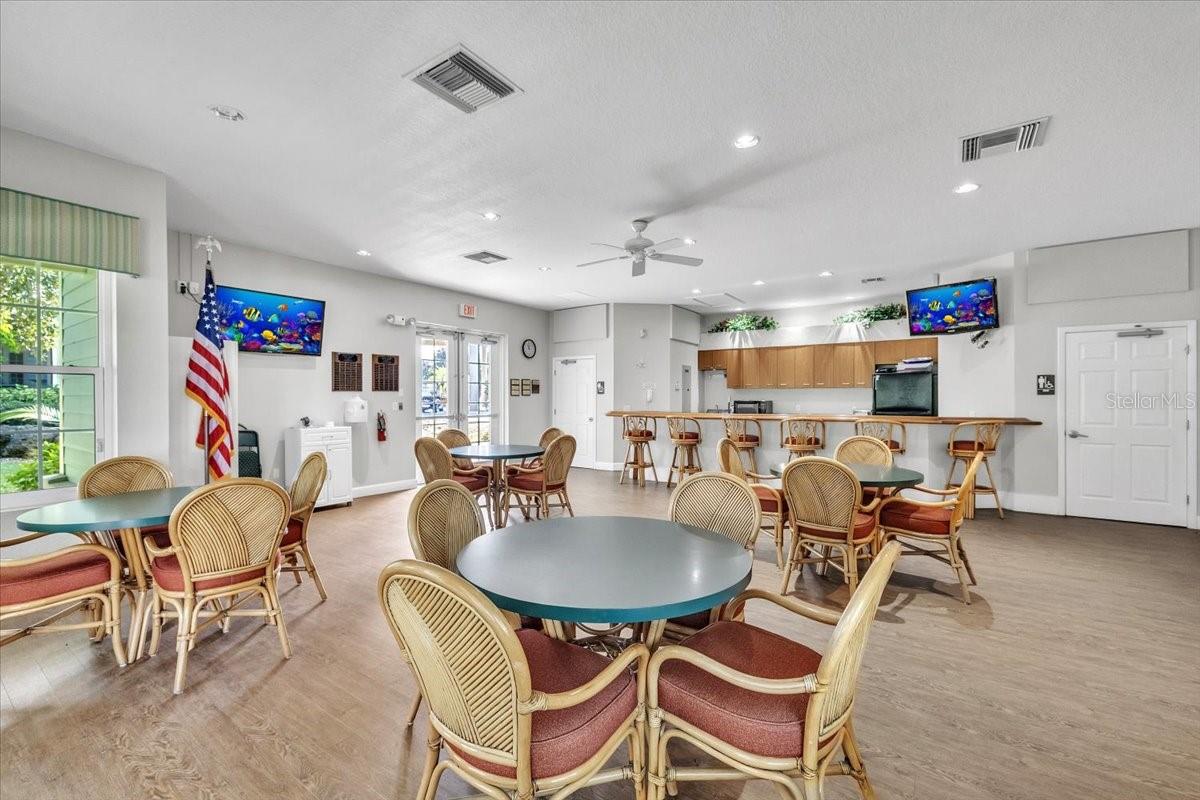 Image 44 of 48 For 19335 Water Oak Drive 204