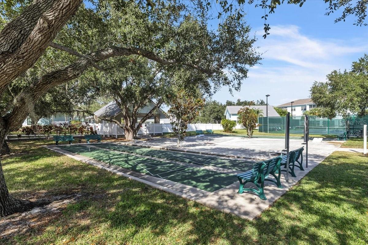 Image 45 of 48 For 19335 Water Oak Drive 204