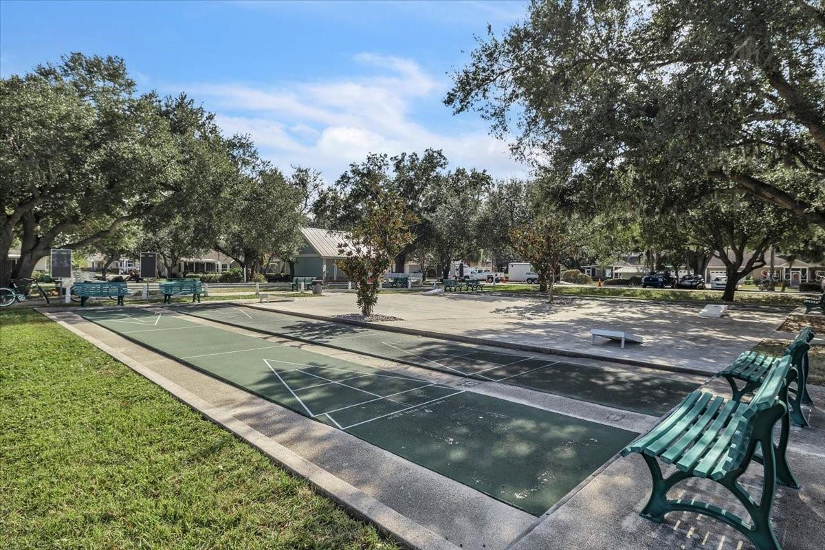 Image 46 of 48 For 19335 Water Oak Drive 204