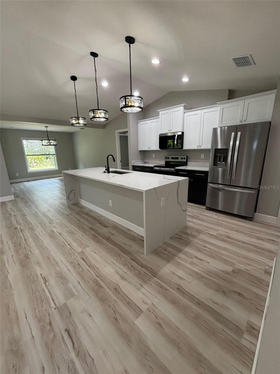 Image 3 of 22 For 6 13th Place