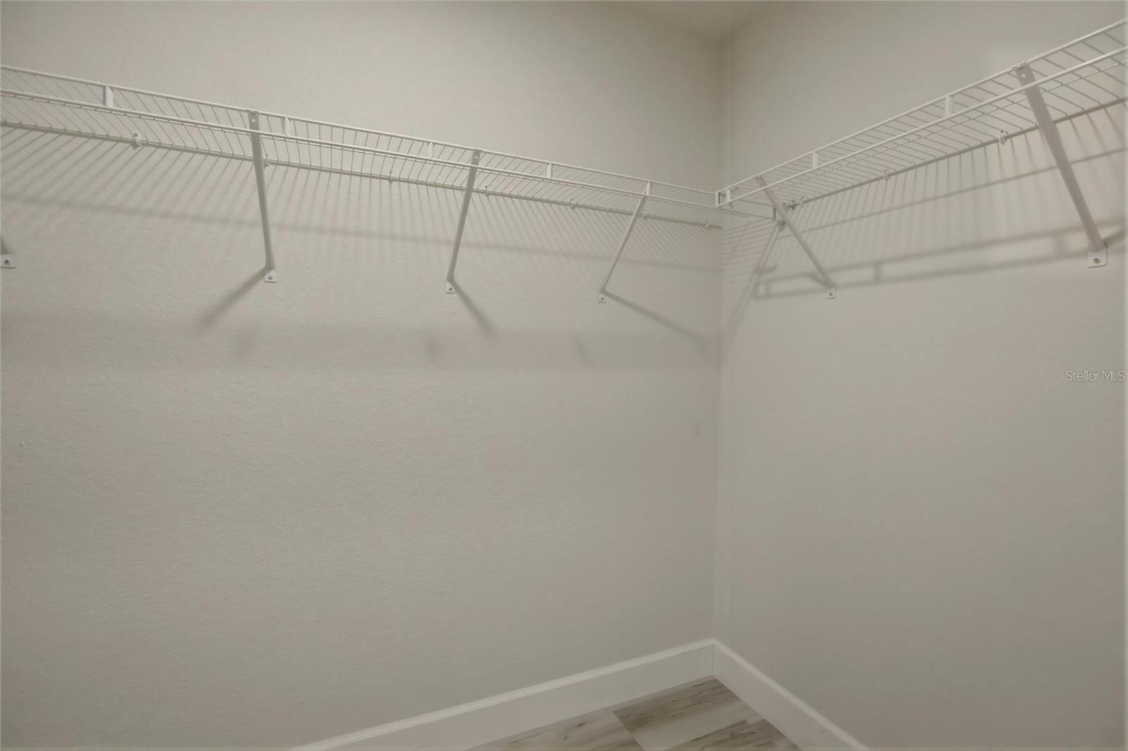 Image 32 of 50 For 6 13th Place