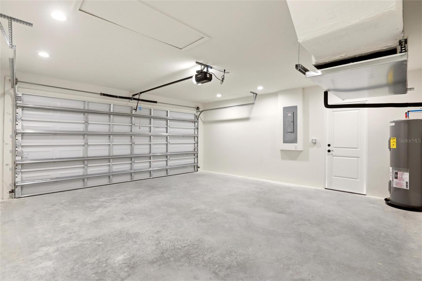 Image 37 of 50 For 6 13th Place