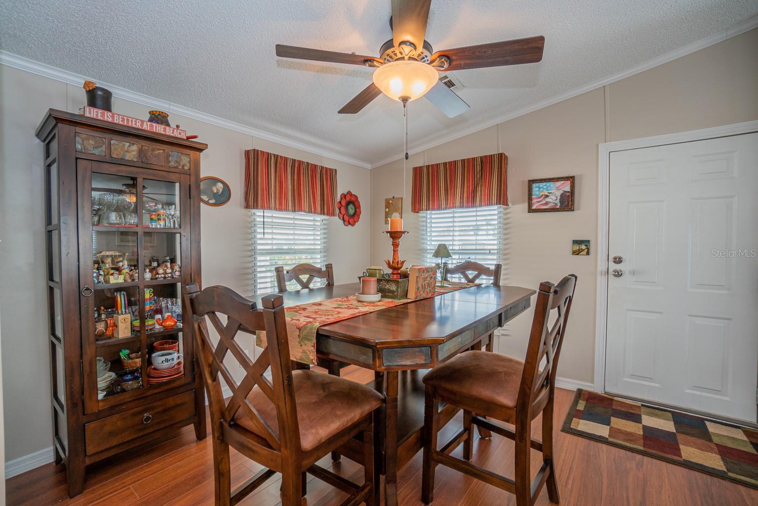 Image 10 of 41 For 10303 Burnt Store Road 203