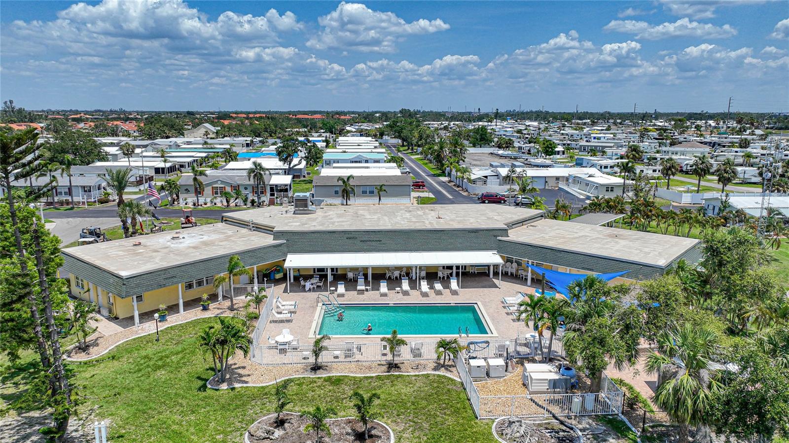 Image 40 of 41 For 10303 Burnt Store Road 203