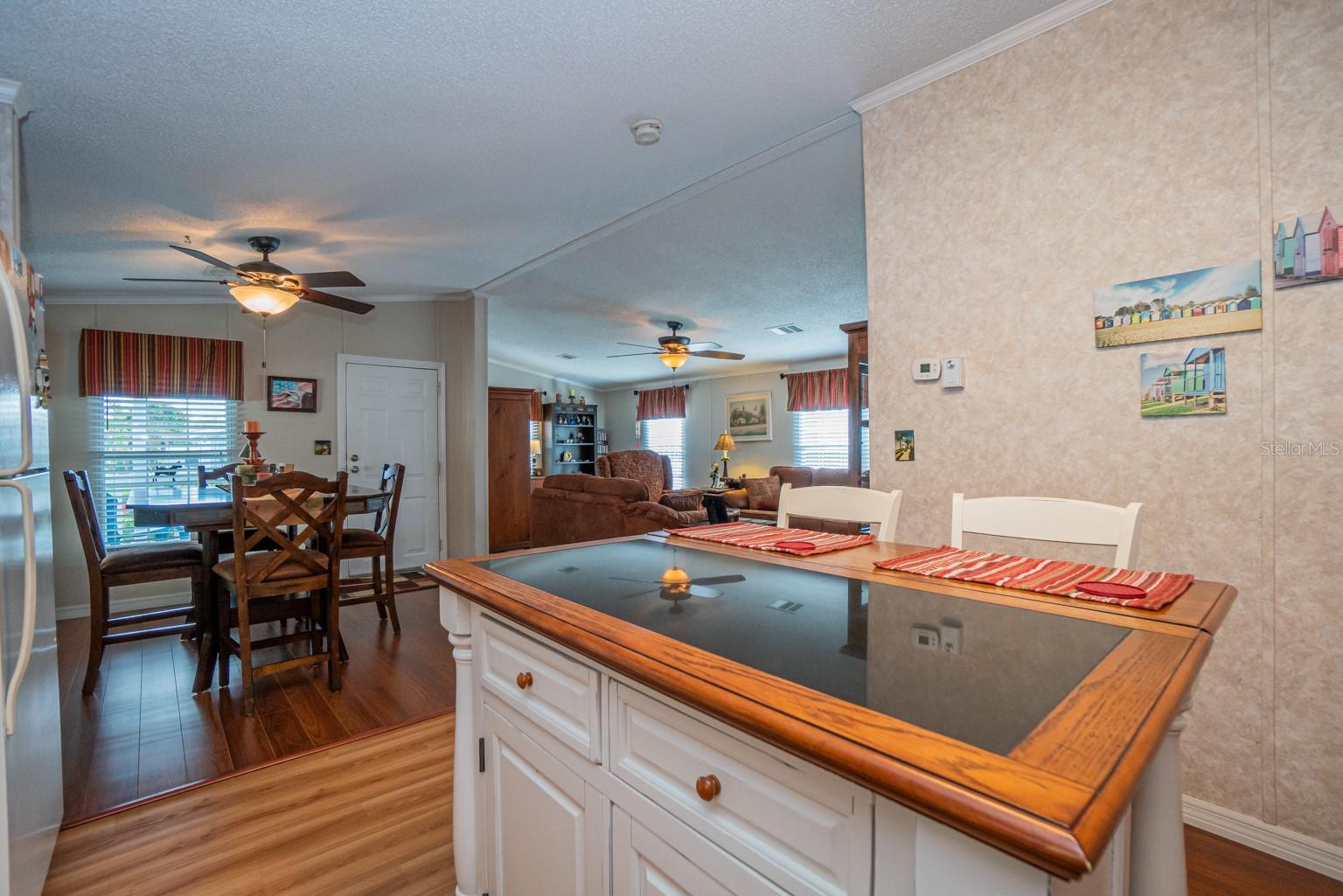 Image 9 of 41 For 10303 Burnt Store Road 203