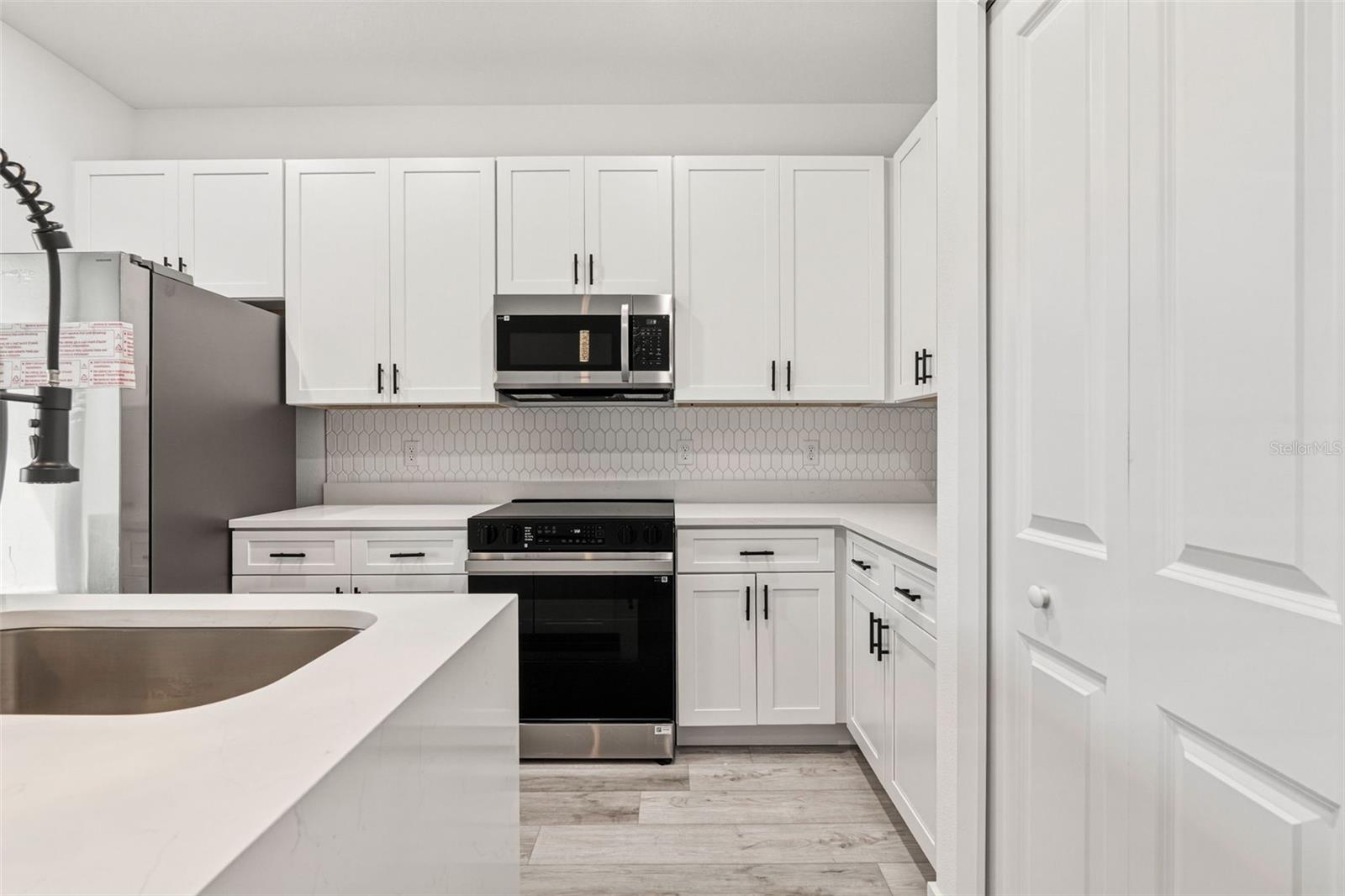 Image 13 of 40 For 2779 Flagami Lane