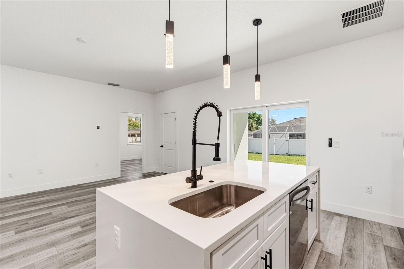 Image 15 of 40 For 2779 Flagami Lane