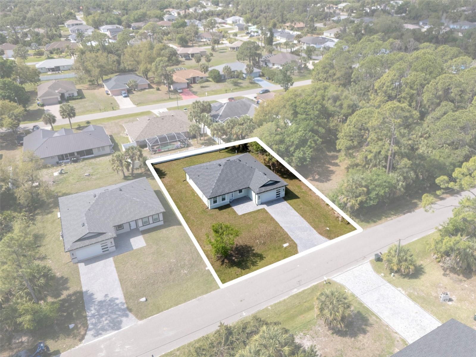 Image 37 of 40 For 2779 Flagami Lane