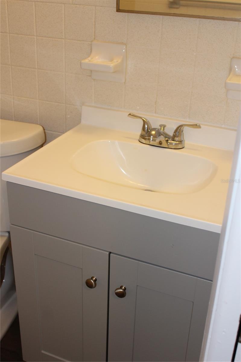 Image 16 of 35 For 322 Organ Street A & B