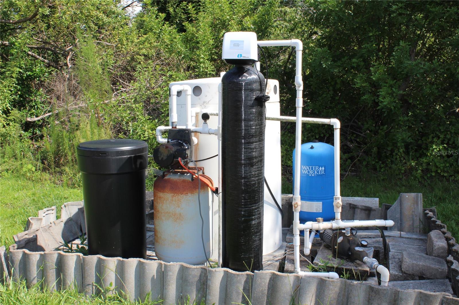 Image 19 of 35 For 322 Organ Street A & B