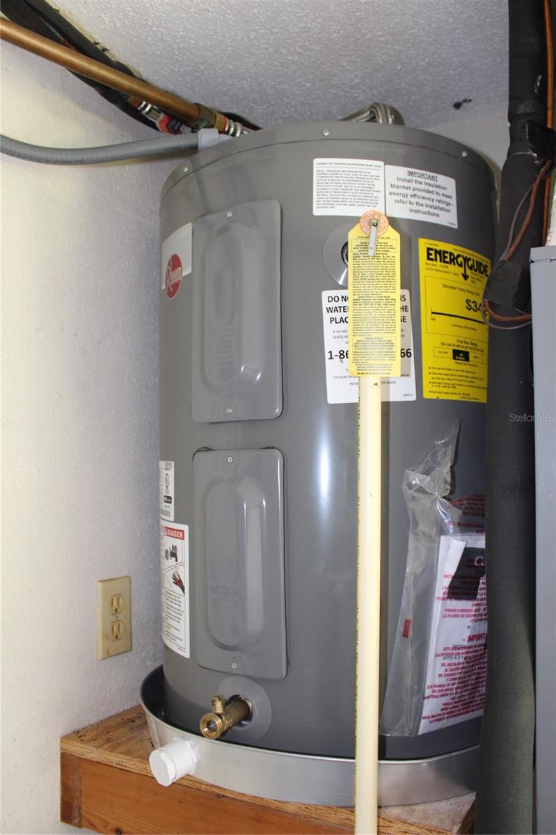 Image 33 of 35 For 322 Organ Street A & B