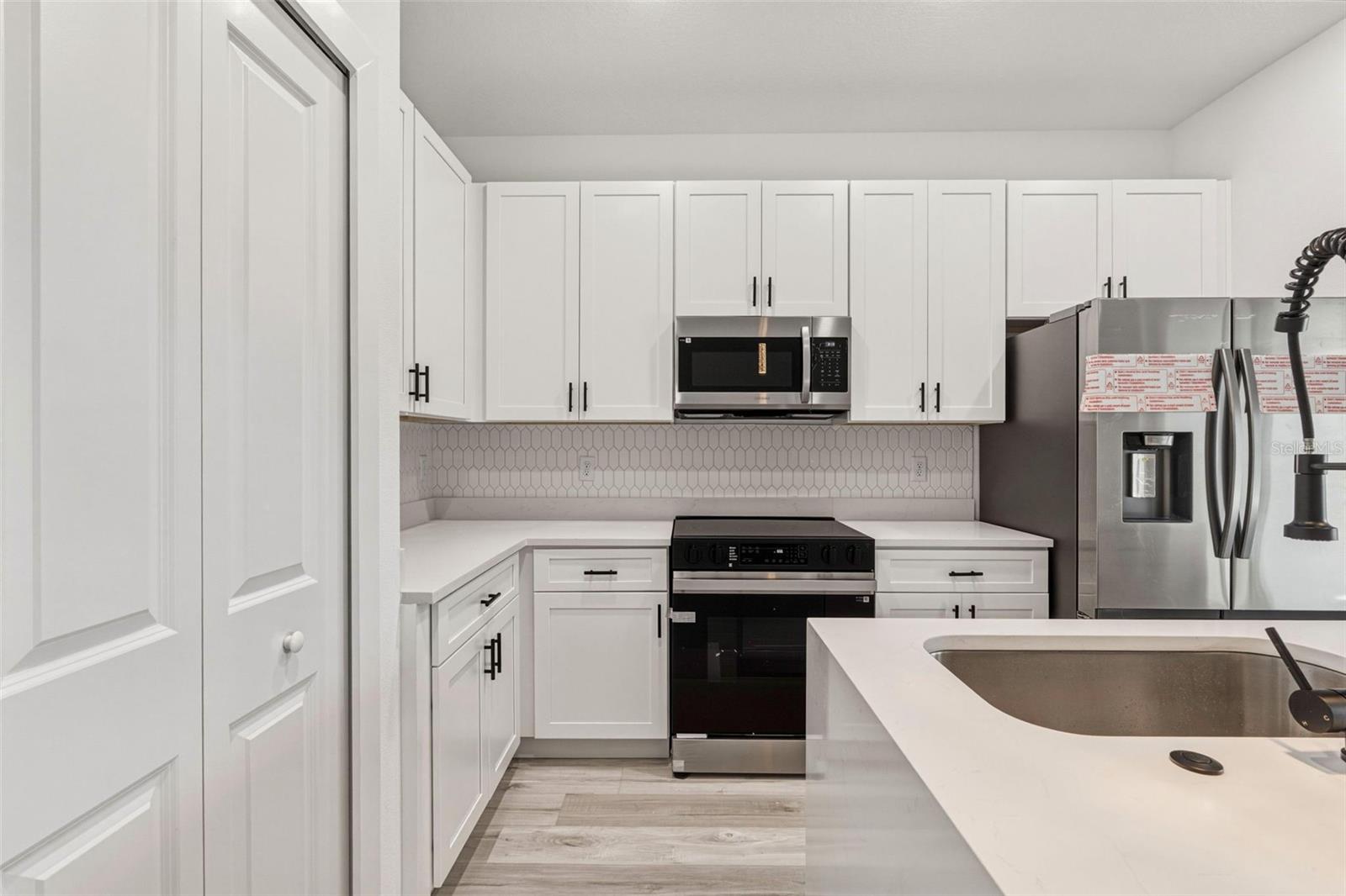 Image 13 of 40 For 2767 Flagami Lane