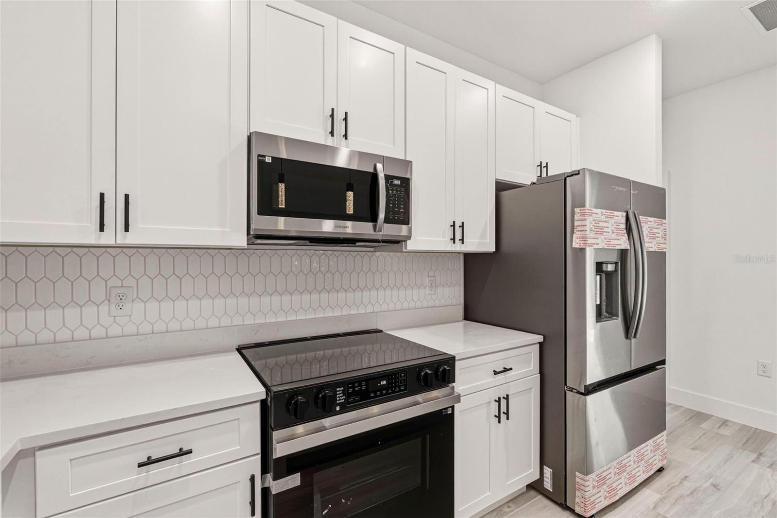 Image 14 of 40 For 2767 Flagami Lane