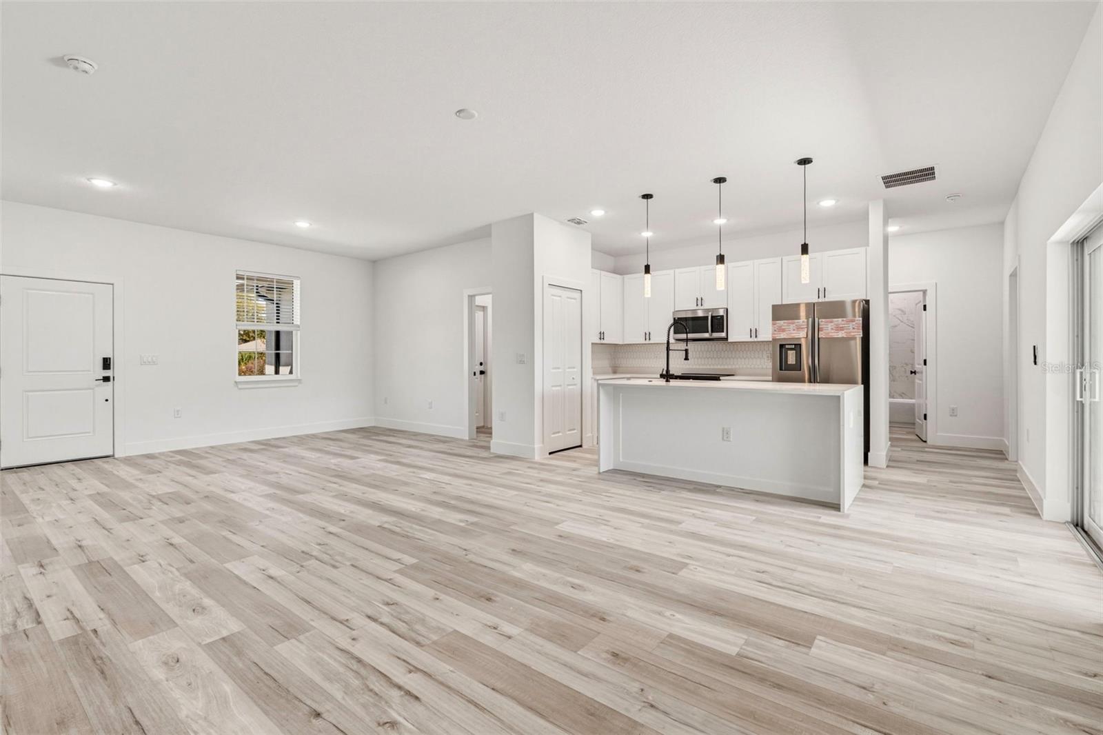 Image 9 of 40 For 2767 Flagami Lane