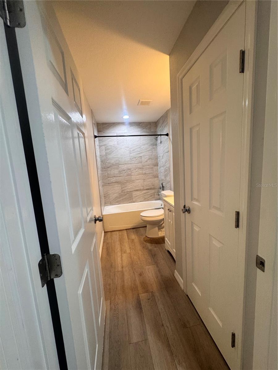 Image 21 of 38 For 625 Thirteenth Avenue