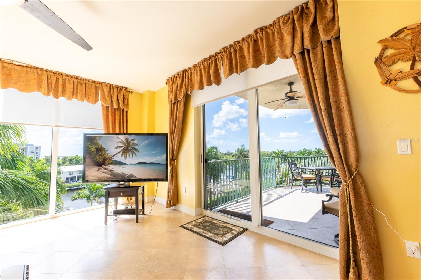 Image 22 of 30 For 3414 Hancock Bridge Parkway 505