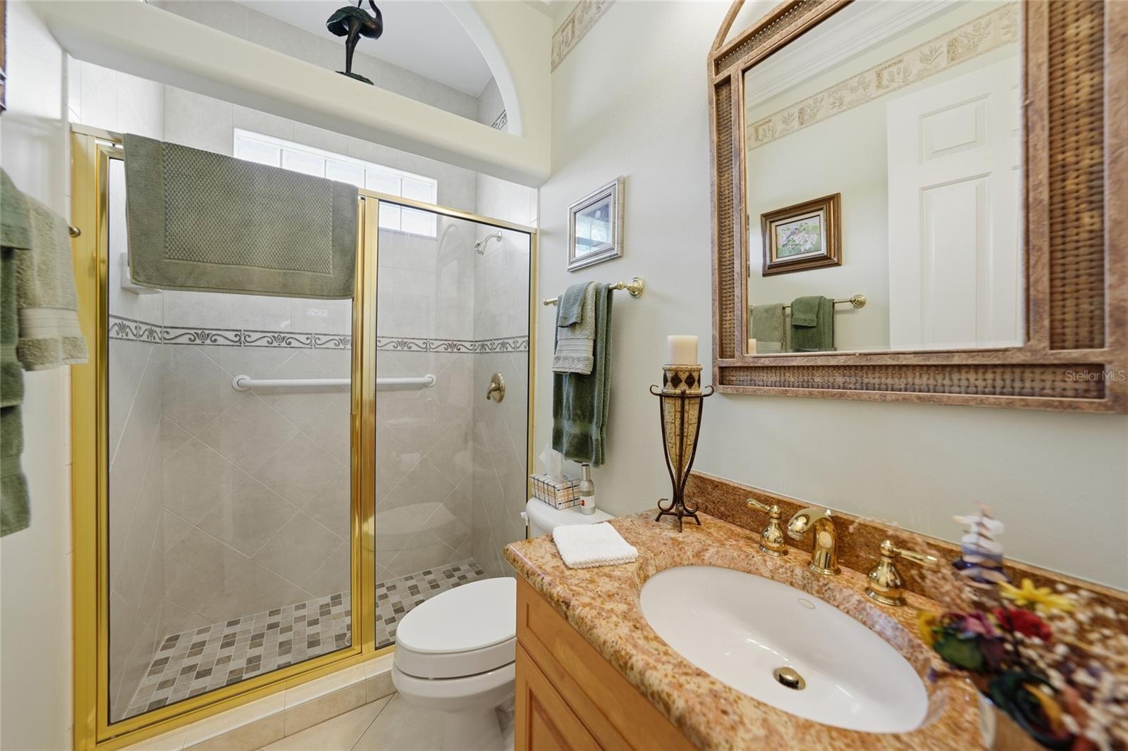 Image 30 of 49 For 15319 Acorn Circle