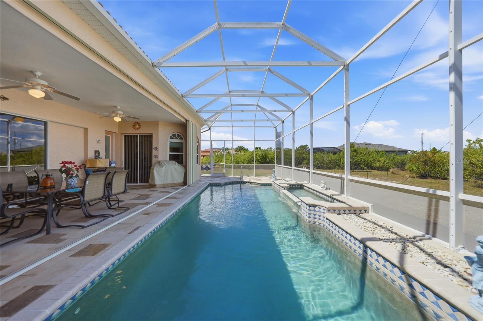 Image 40 of 49 For 15319 Acorn Circle