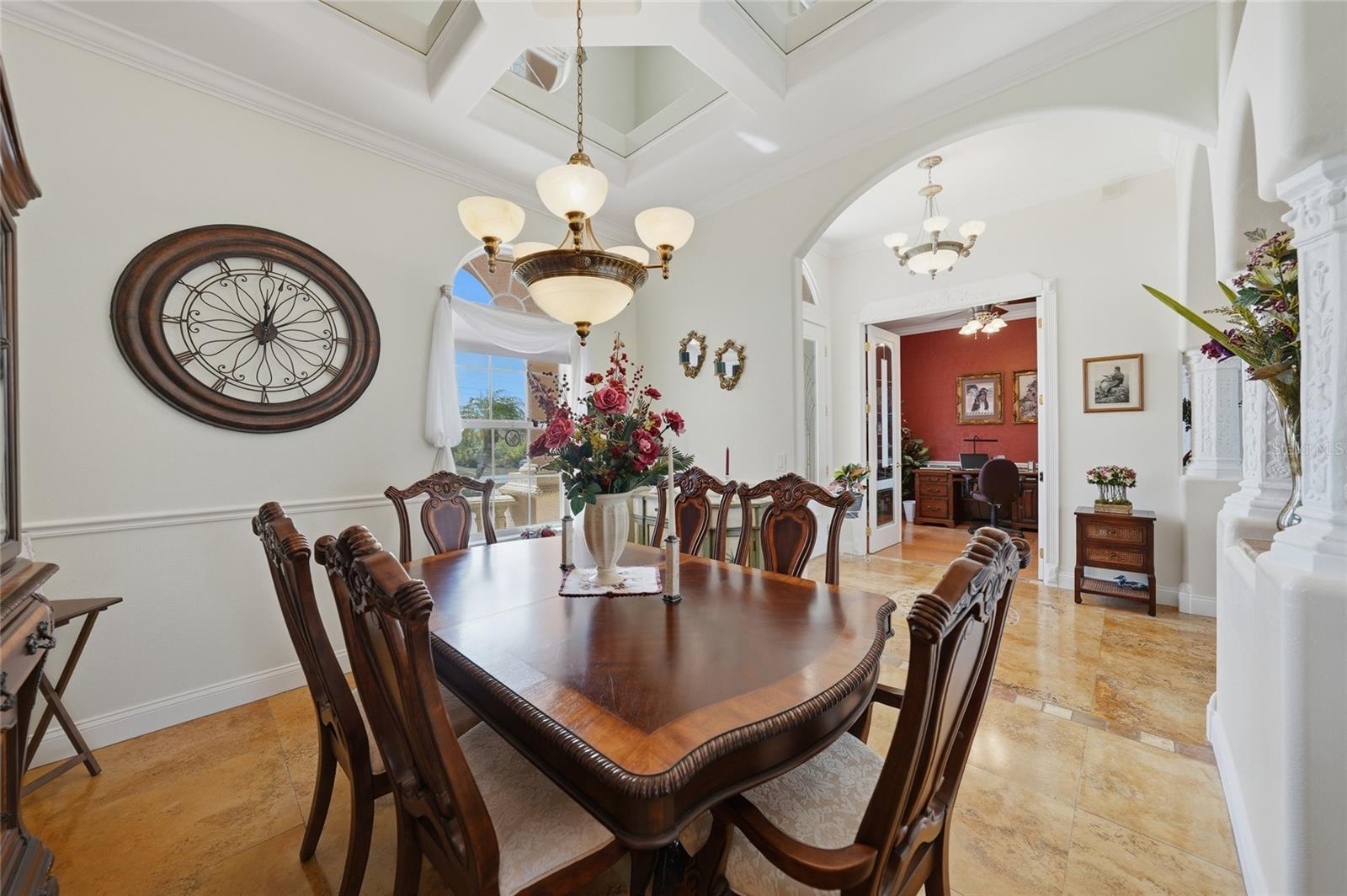 Image 7 of 49 For 15319 Acorn Circle