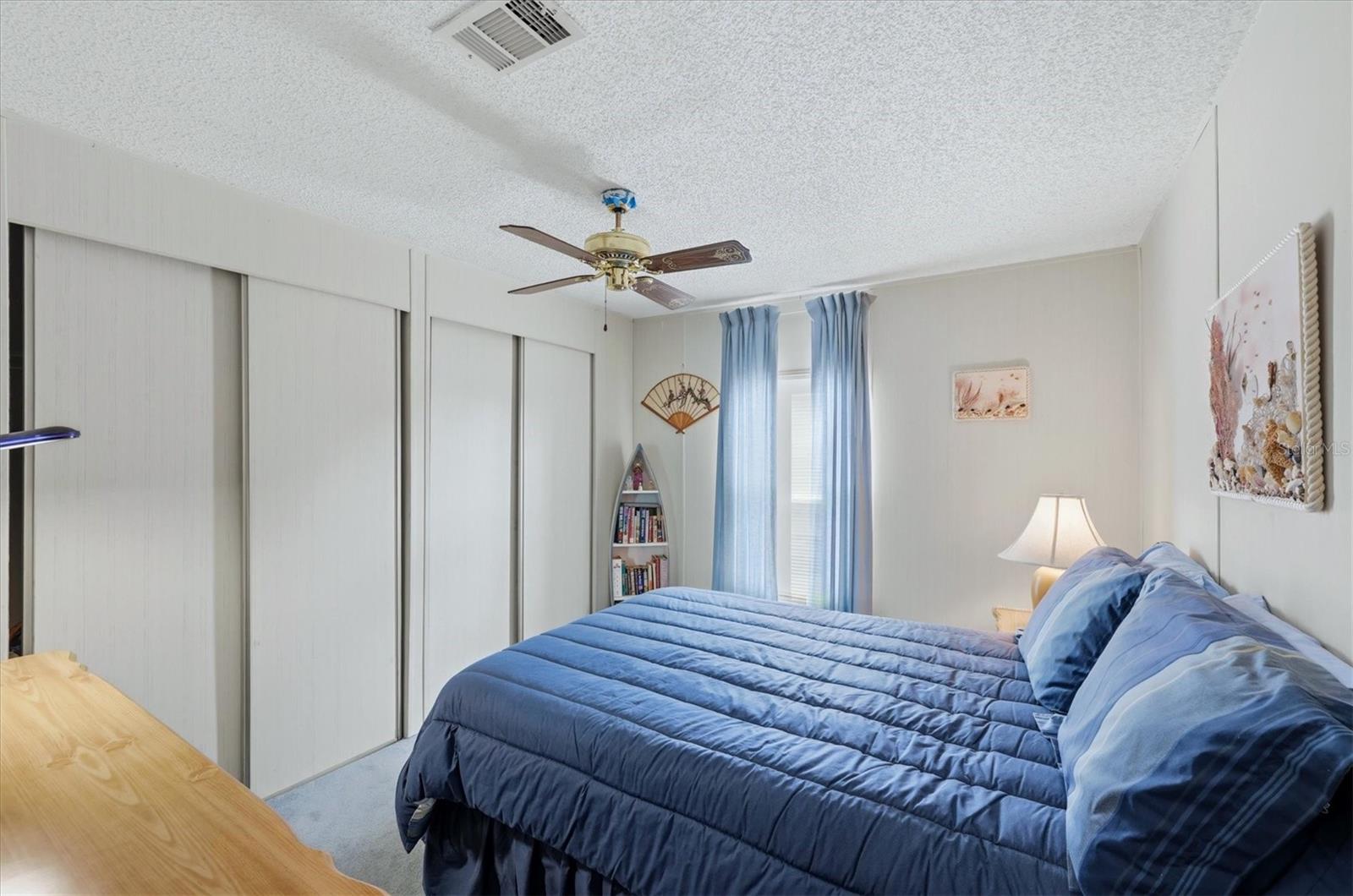 Image 21 of 39 For 6085 Shearwater Drive