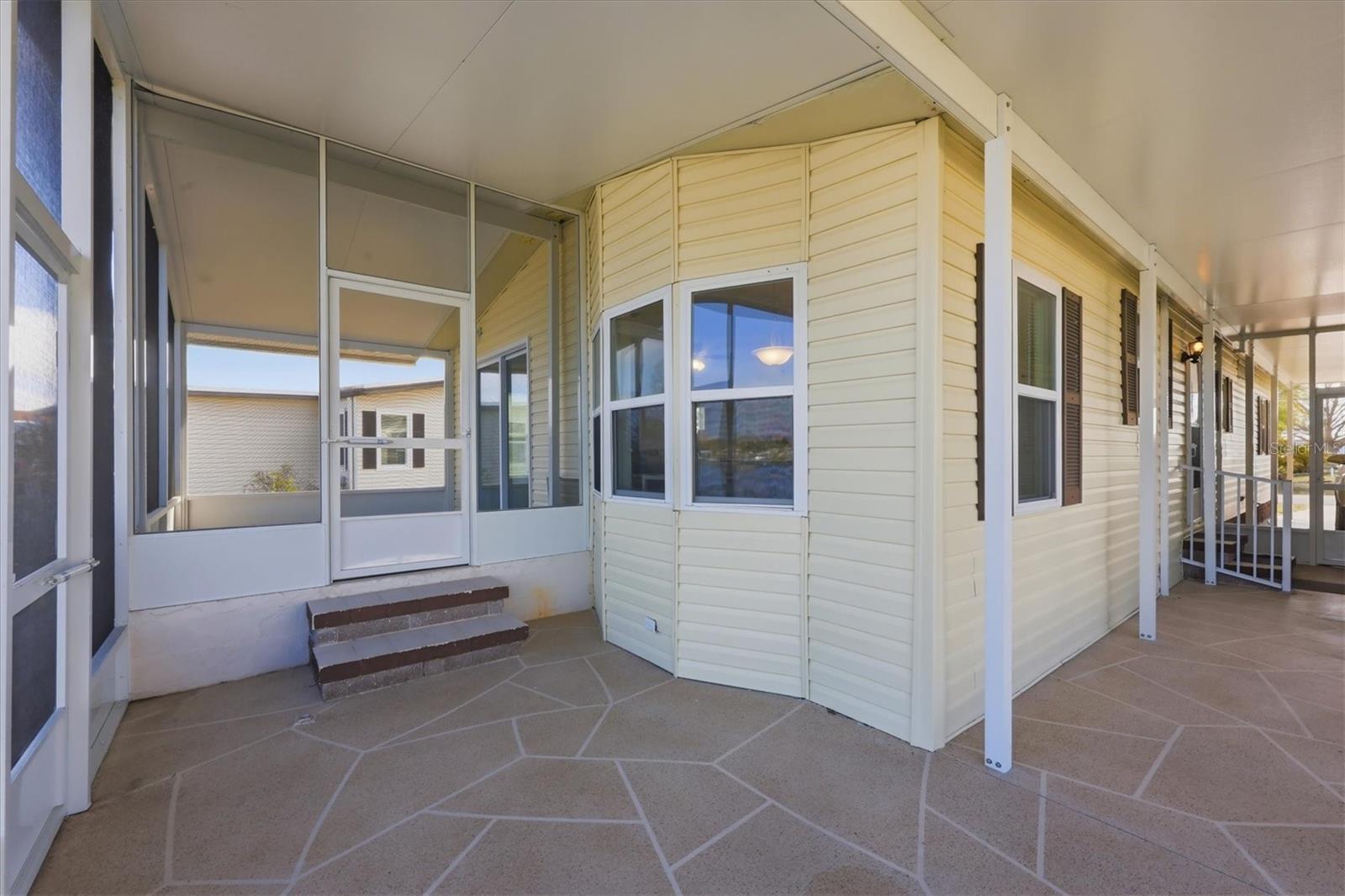 Image 30 of 39 For 6085 Shearwater Drive