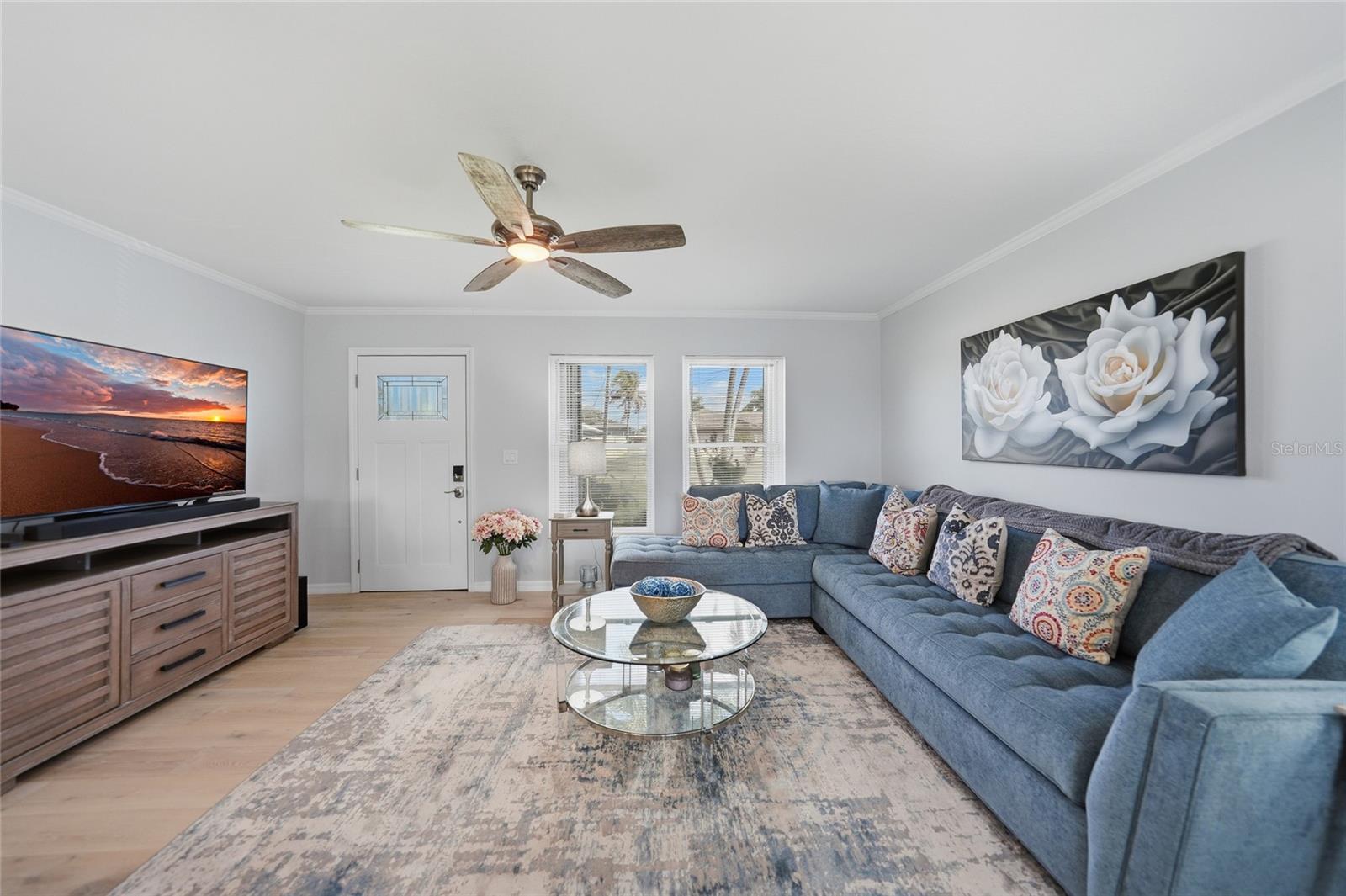 Image 3 of 20 For 1120 23rd Terrace