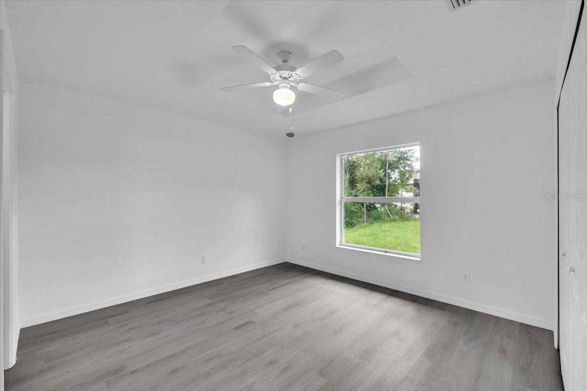 Image 10 of 27 For 27122 Seeger Drive