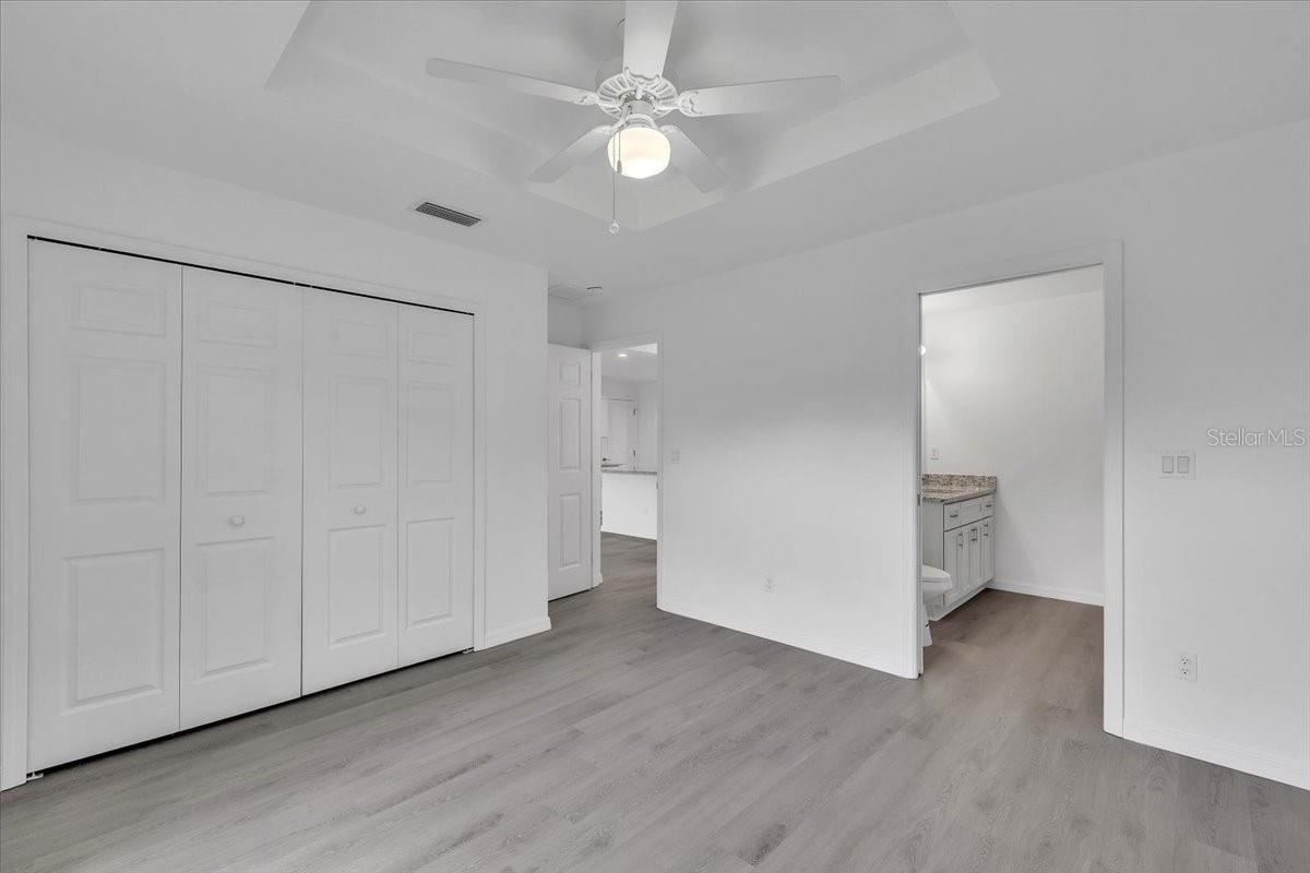 Image 12 of 27 For 27122 Seeger Drive